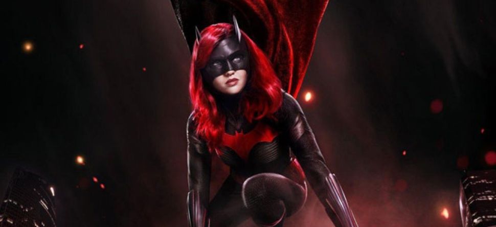 Batwoman : Nouvelle super-héroïne lesbienne pour la CW 